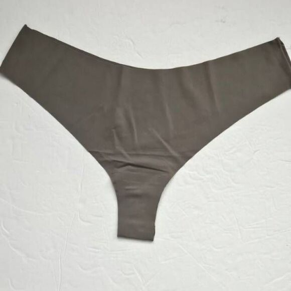 SKIMS PANTY NWT - Picture 1 of 6